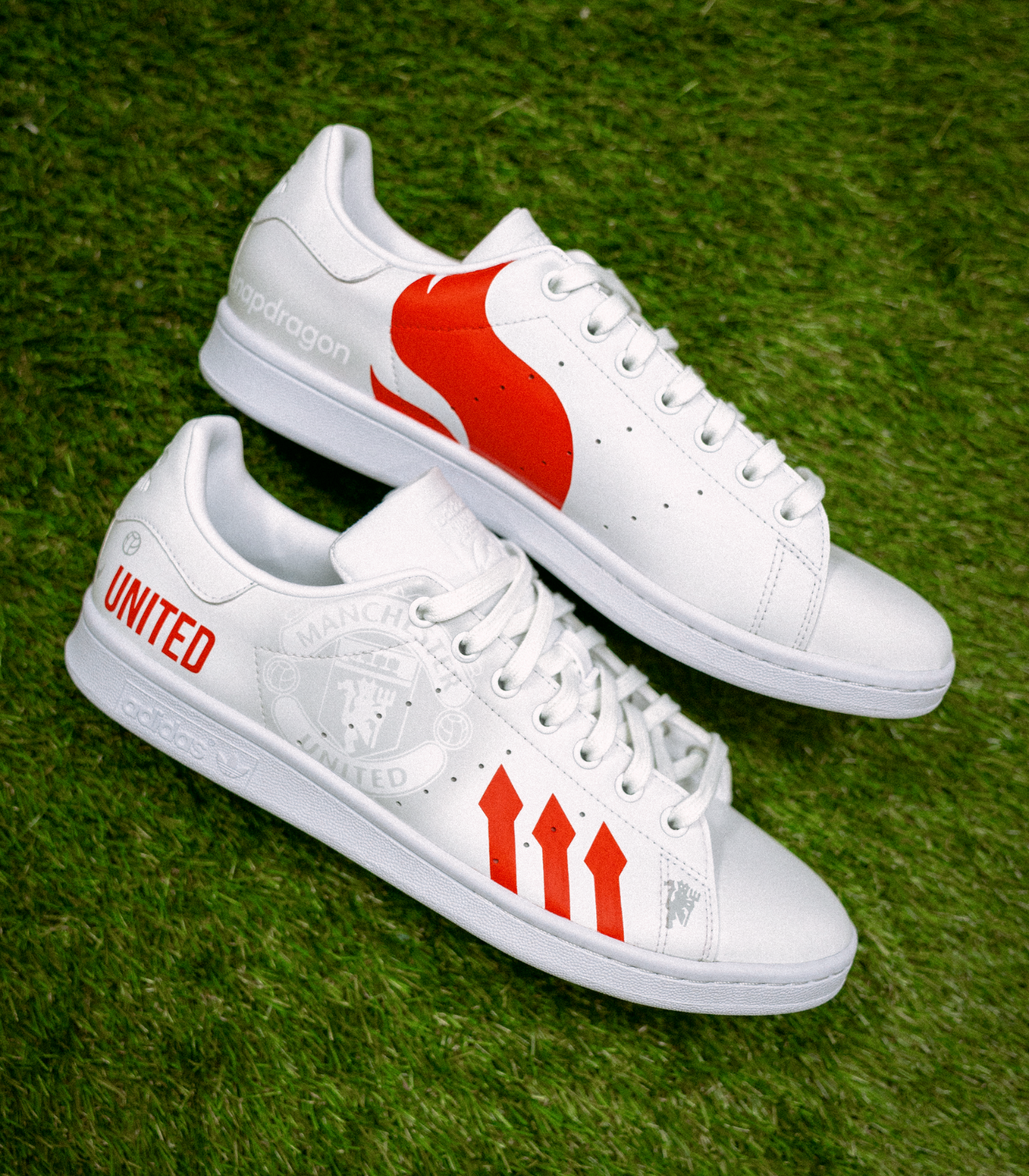 Manchester United x Snapdragon Stan Smiths